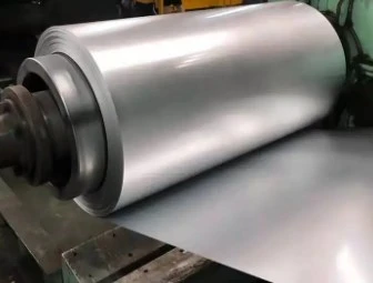 Galvanizli po'latdan yasalgan rulonli choyshab issiq suvga cho'mish